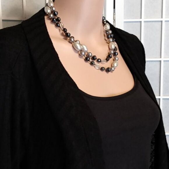 None Jewelry - 20" Beaded necklace, adjustable